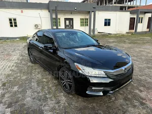 Honda Accord Touring V6 4dr Sedan FWD (3.5L 6cyl 6A) 2017 Black