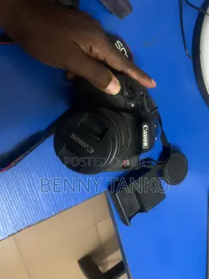 Cannon Camera Eos T6i DSLR Full Set
