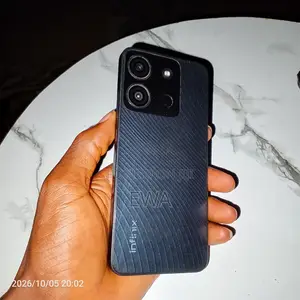 Infinix Smart 7 Plus 64 GB Black