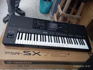 PSR 720+ Work Station Keyboard 61keys