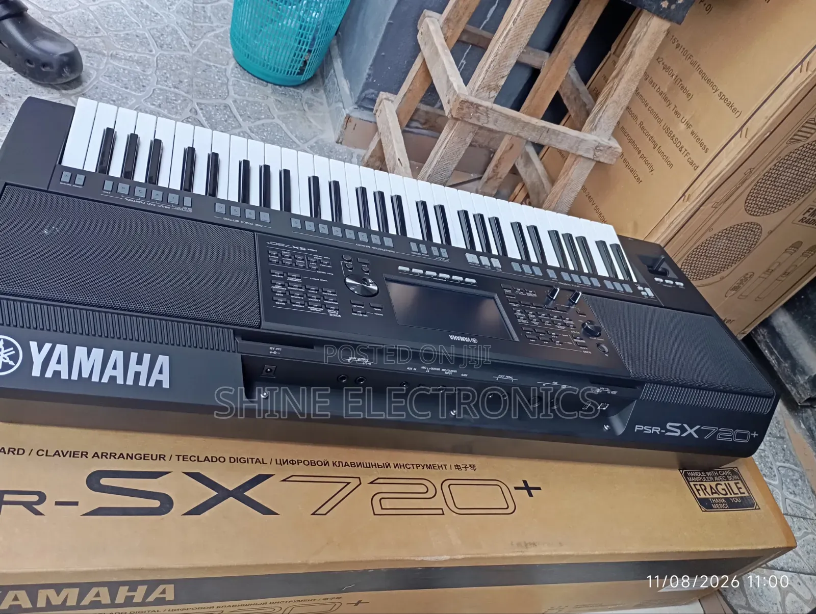 PSR 720+ Work Station Keyboard 61keys