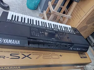 PSR 720+ Work Station Keyboard 61keys
