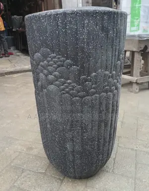 Flower Pot Rubber With 2 and Half Feet Tall
