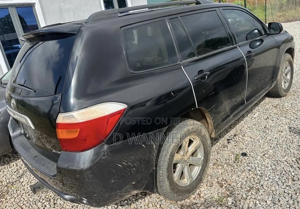 Toyota Highlander 2010 Black