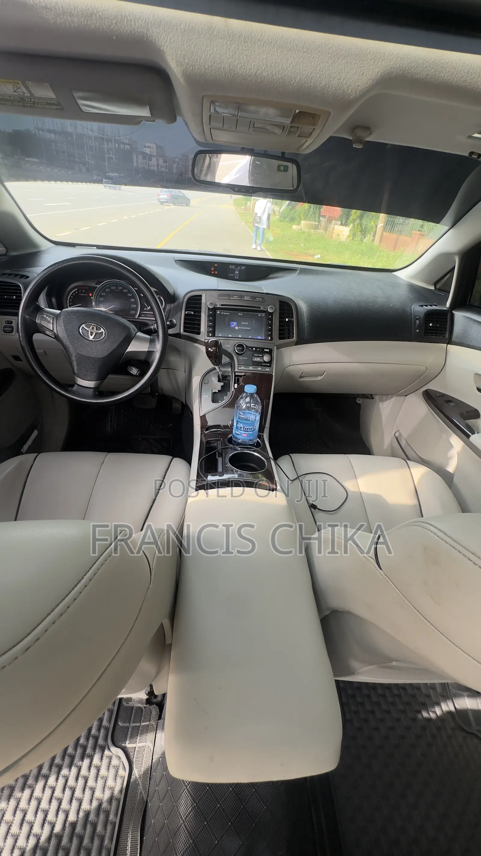 Toyota Venza 2010 Silver