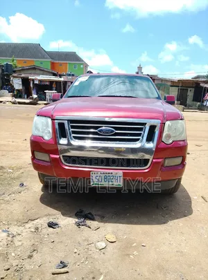 Ford Explorer 2007 Red