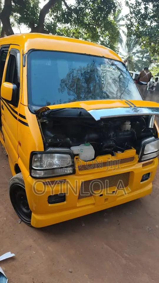 Suzuki Every 2008 Yellow