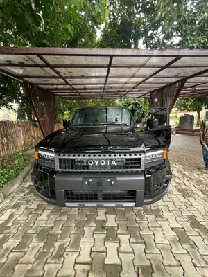 New Toyota Land Cruiser Prado 2.4 Petrol 2025 Black