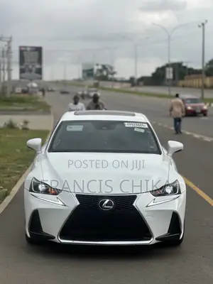 Lexus IS 300 AWD 2017 White