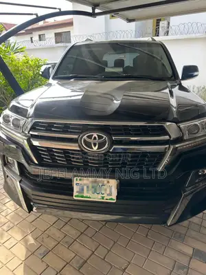 New Toyota Land Cruiser 2021 Black