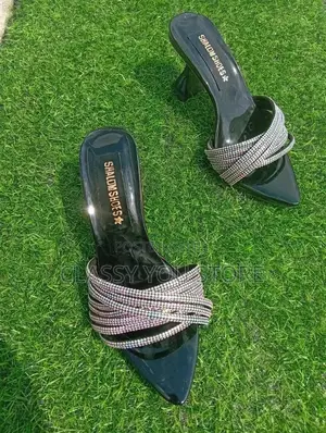 Women’s Rhinestone Pointed-Toe Heeled Sandals/Slippers