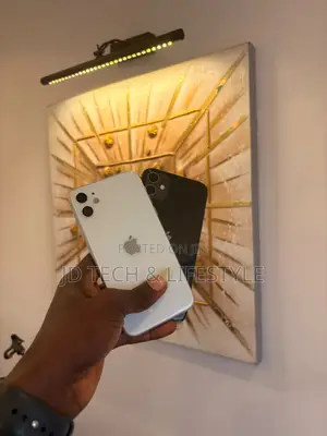 Apple iPhone 11 64 GB Black