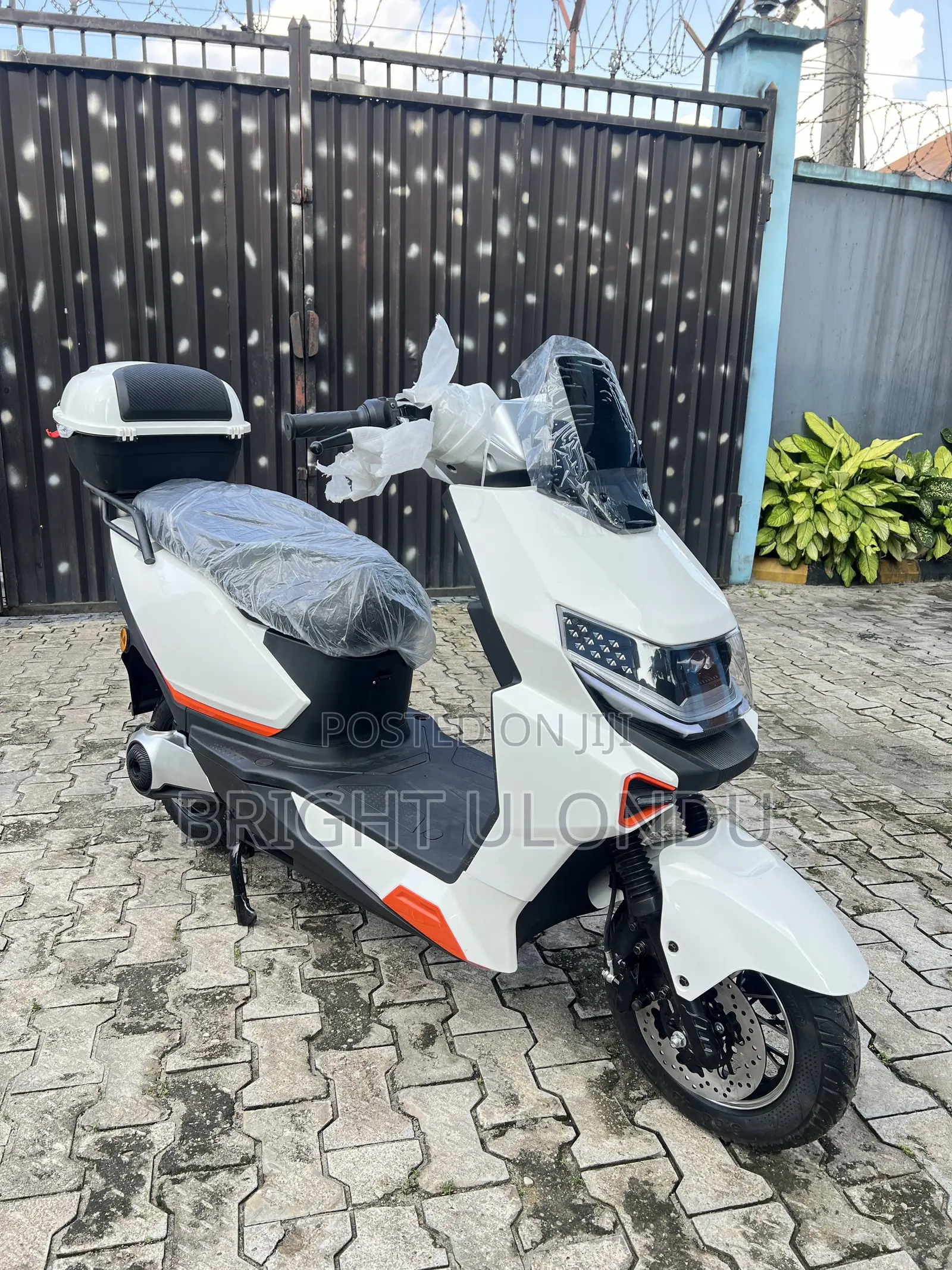 New Motorcycle 2026 White