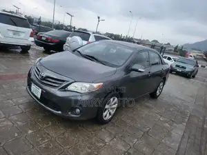 Toyota Corolla 2012 Gray