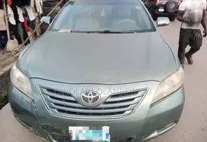 Toyota Camry 2009 Green
