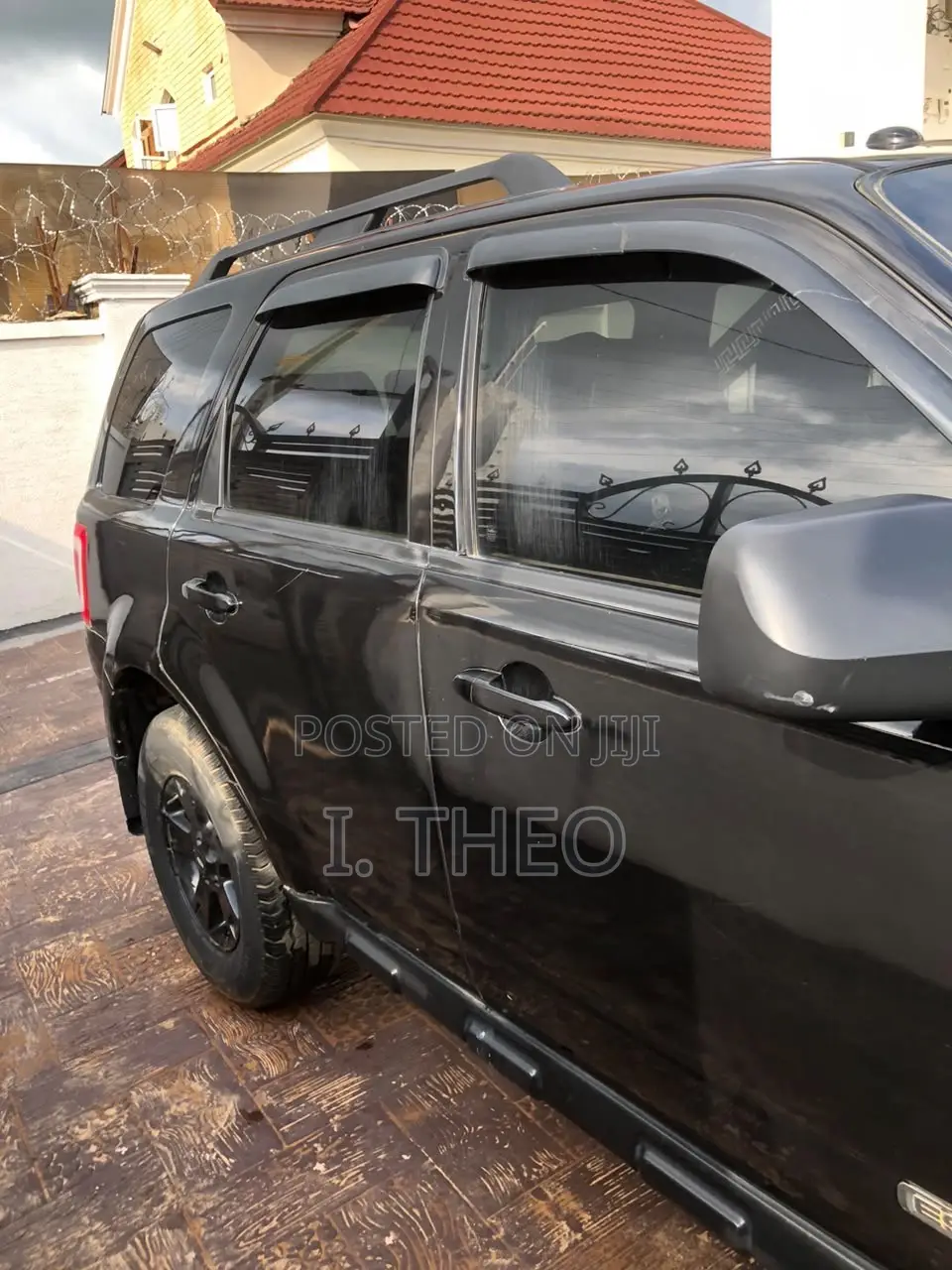 Ford Escape 2010 Black