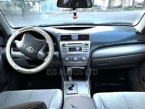 Toyota Camry LE 4dr Sedan (2.4L 4cyl 5A) 2008 Blue