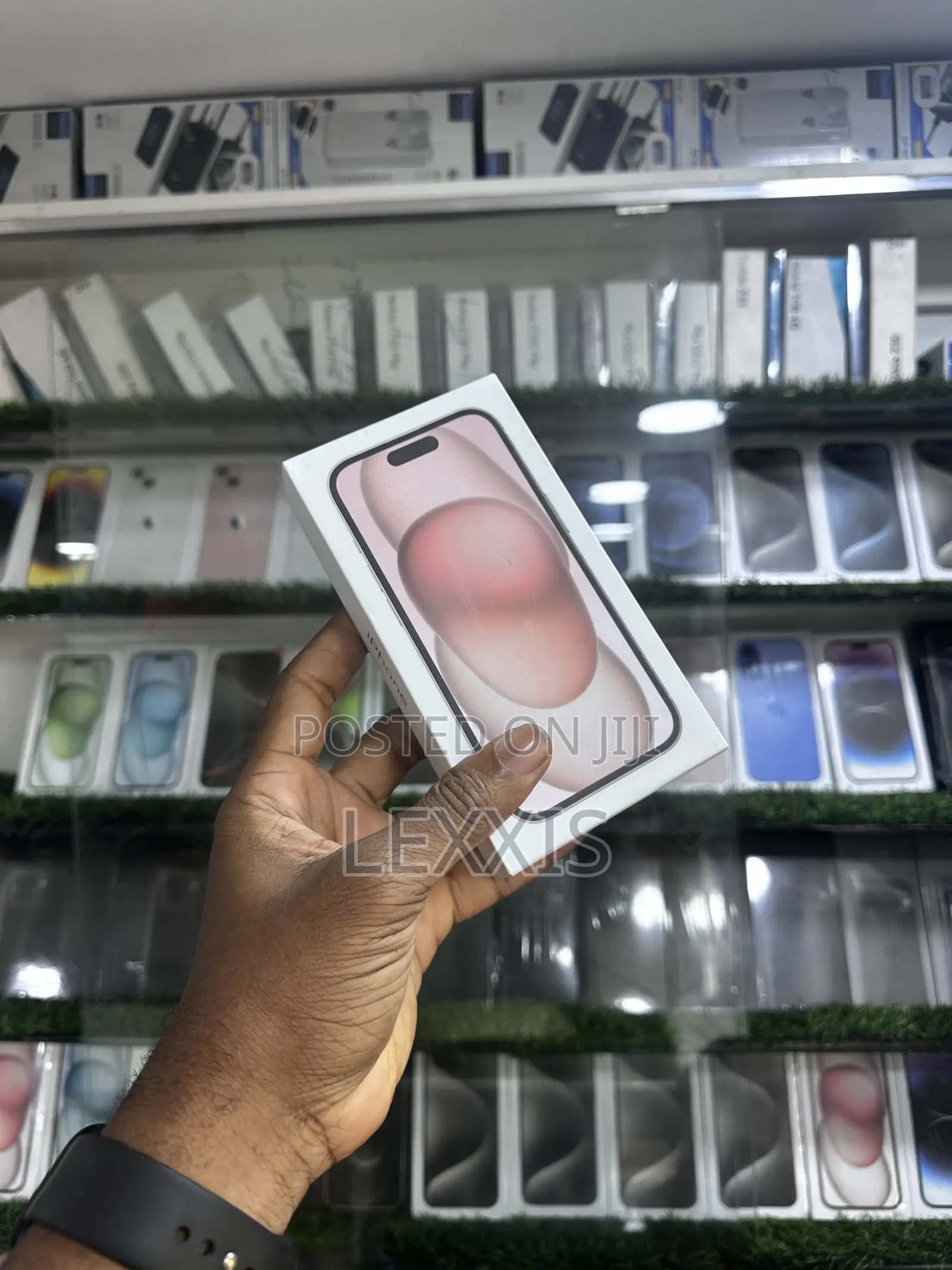 New Apple iPhone 15 256 GB Pink