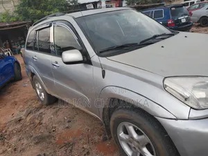 Toyota RAV4 2004 Silver