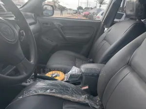 Toyota RAV4 2004 Silver