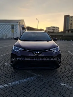 Toyota RAV4 2017 Burgundy