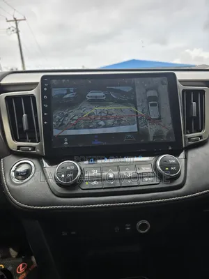 Toyota RAV4 2018 White