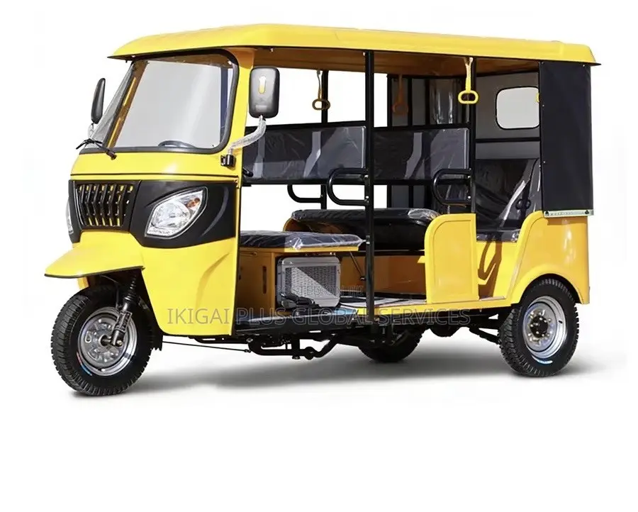 New Bus 2025 Yellow