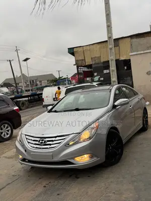 Hyundai Sonata 2012 Silver