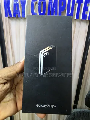 New Samsung Galaxy Z Flip6 512 GB Black