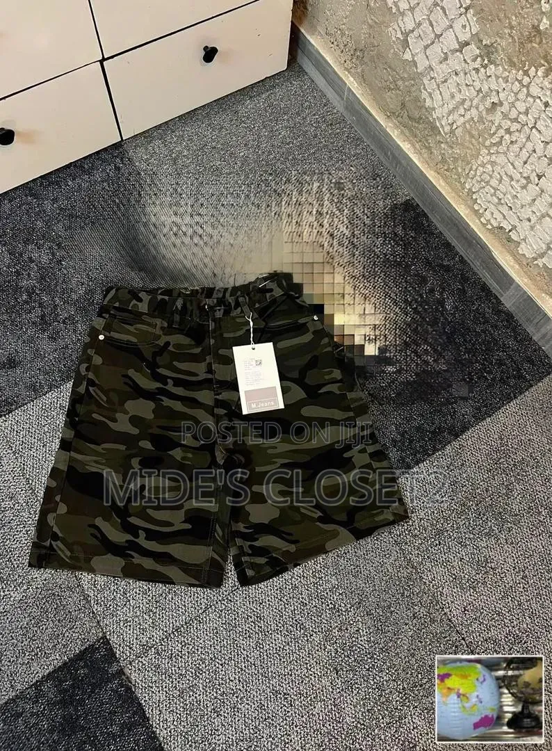 Luxury Denim Short Jean