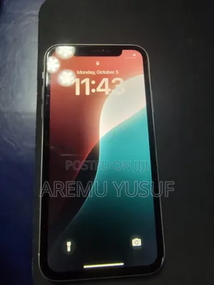 Apple iPhone XR 128 GB White