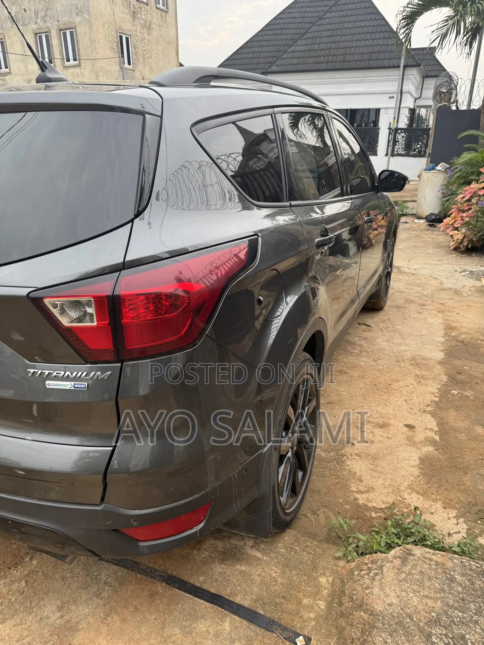 Ford Escape Titanium 4x4 2019 Gray