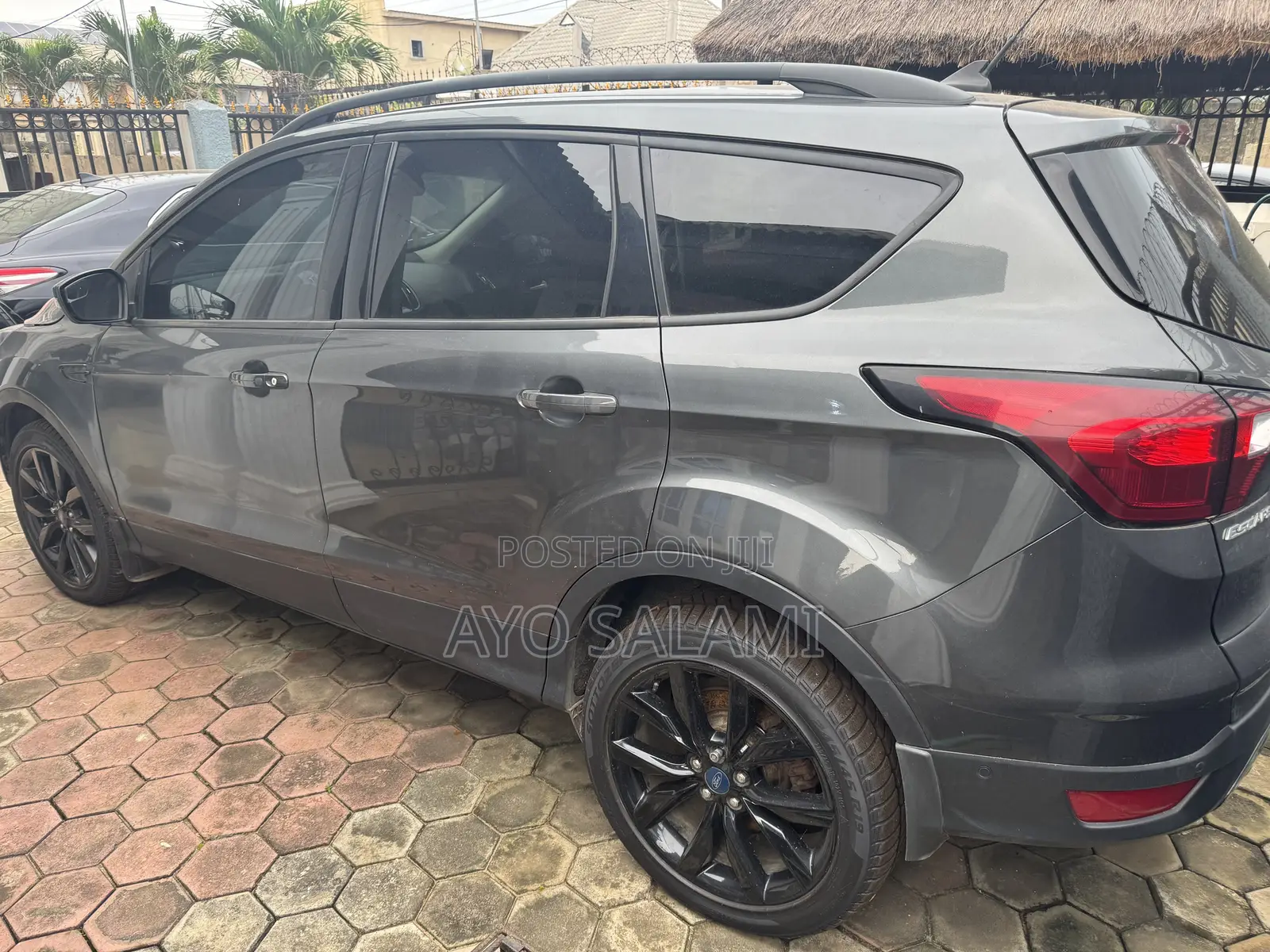 Ford Escape Titanium 4x4 2019 Gray