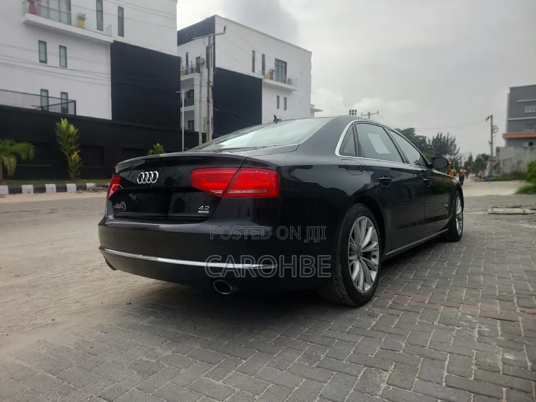 Audi A8 4.2 Quattro 2012 Black