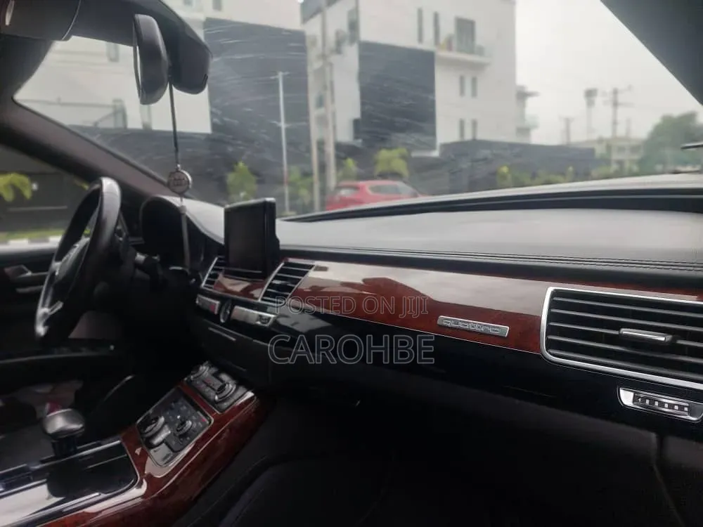 Audi A8 4.2 Quattro 2012 Black