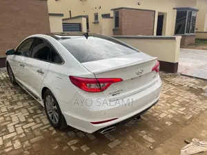 Hyundai Sonata Sport 4dr Sedan (2.4L 4cyl 6A) 2015 White