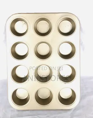 12 Holes Cupcake Pan