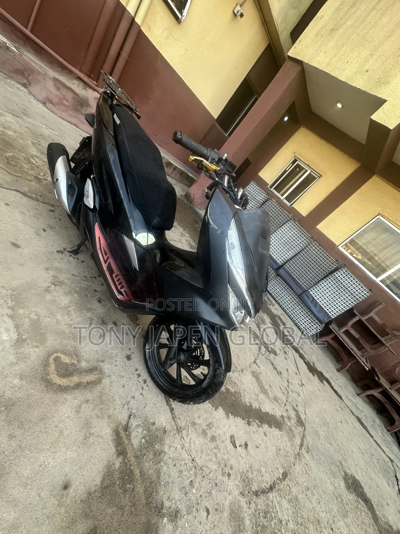 Honda 2019 Black