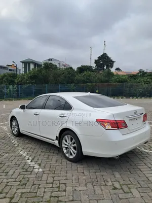 Lexus ES 2012 White