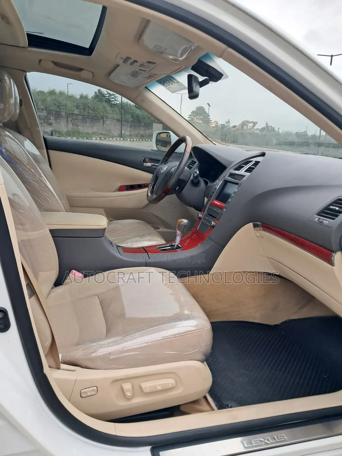 Lexus ES 2012 White