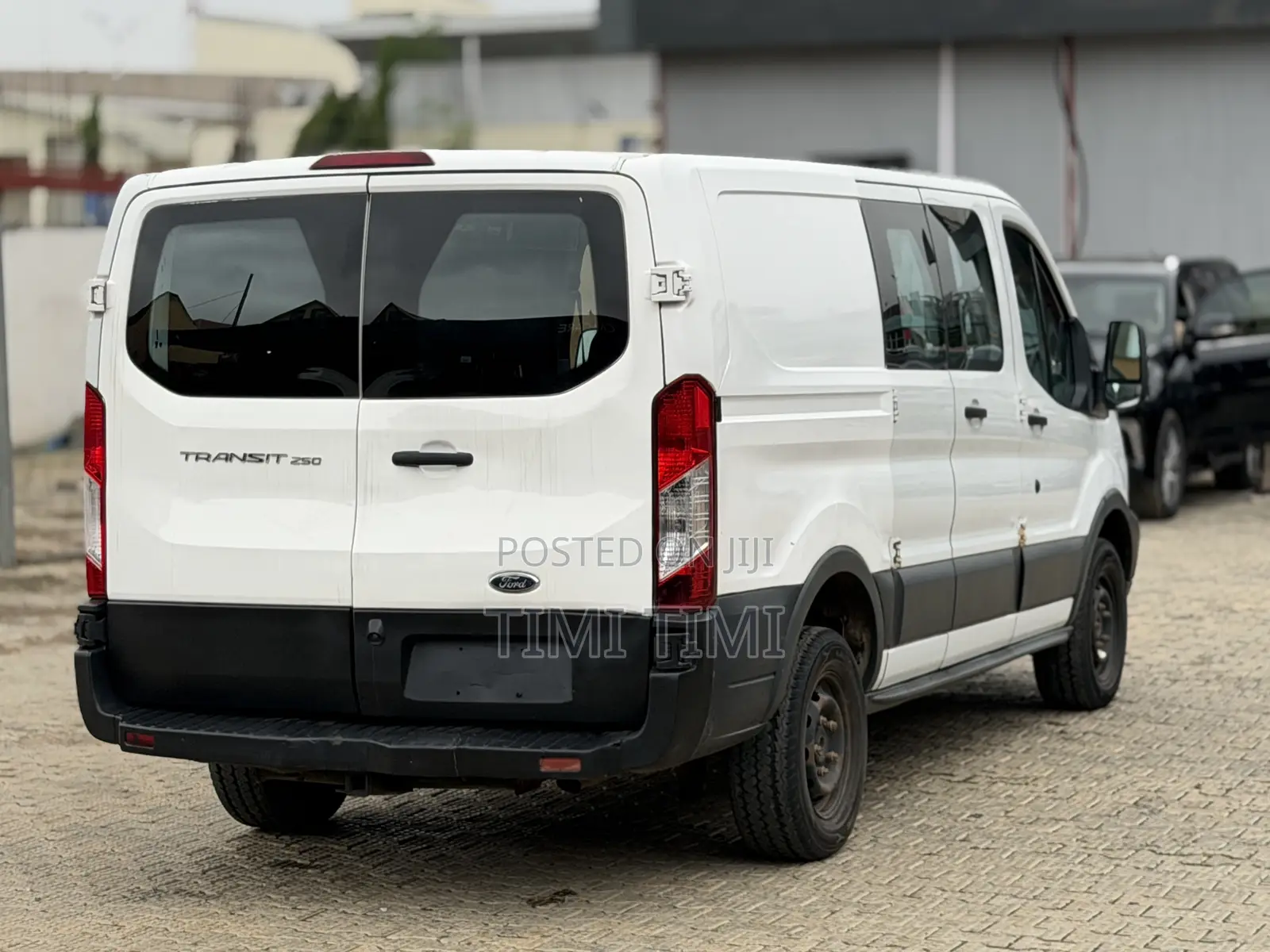 Ford Transit-350 2017 White