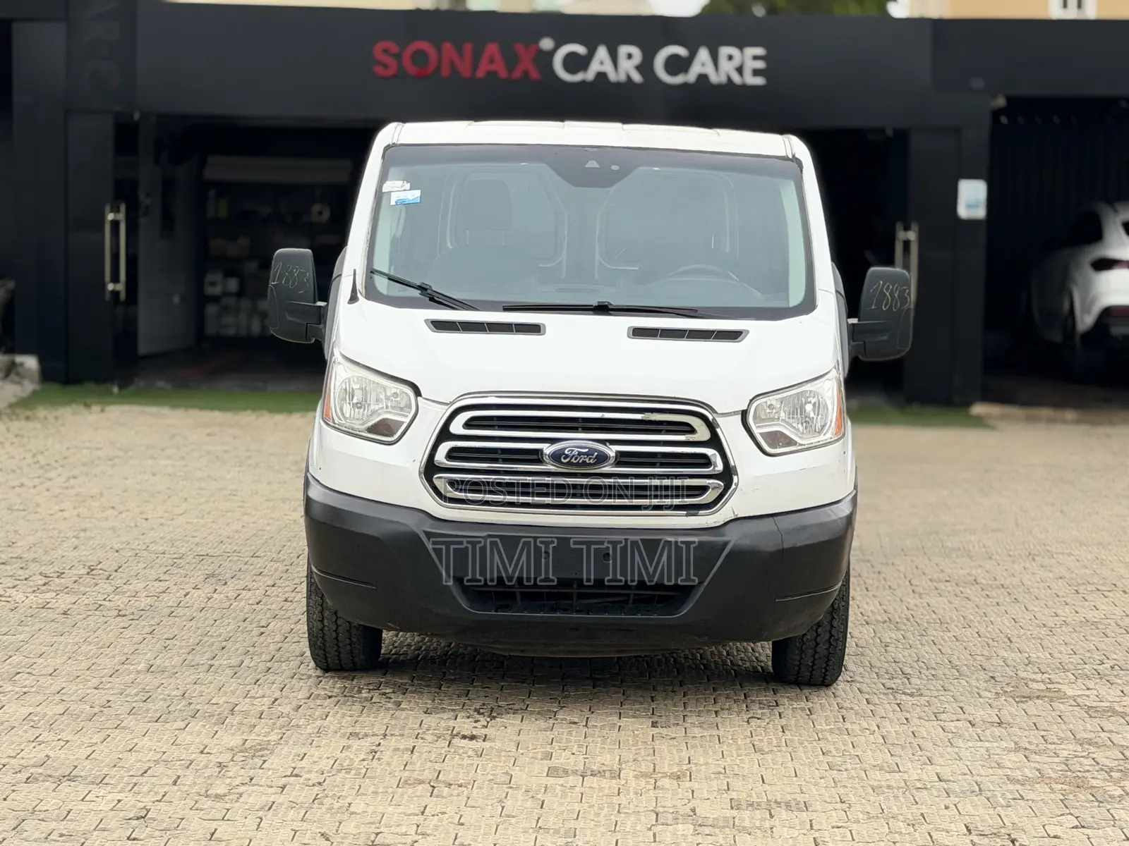 Ford Transit-350 2017 White
