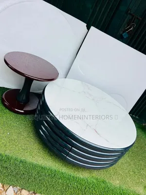 Luxury Black Round Coffee Table – Elegant Modern Statement Piece