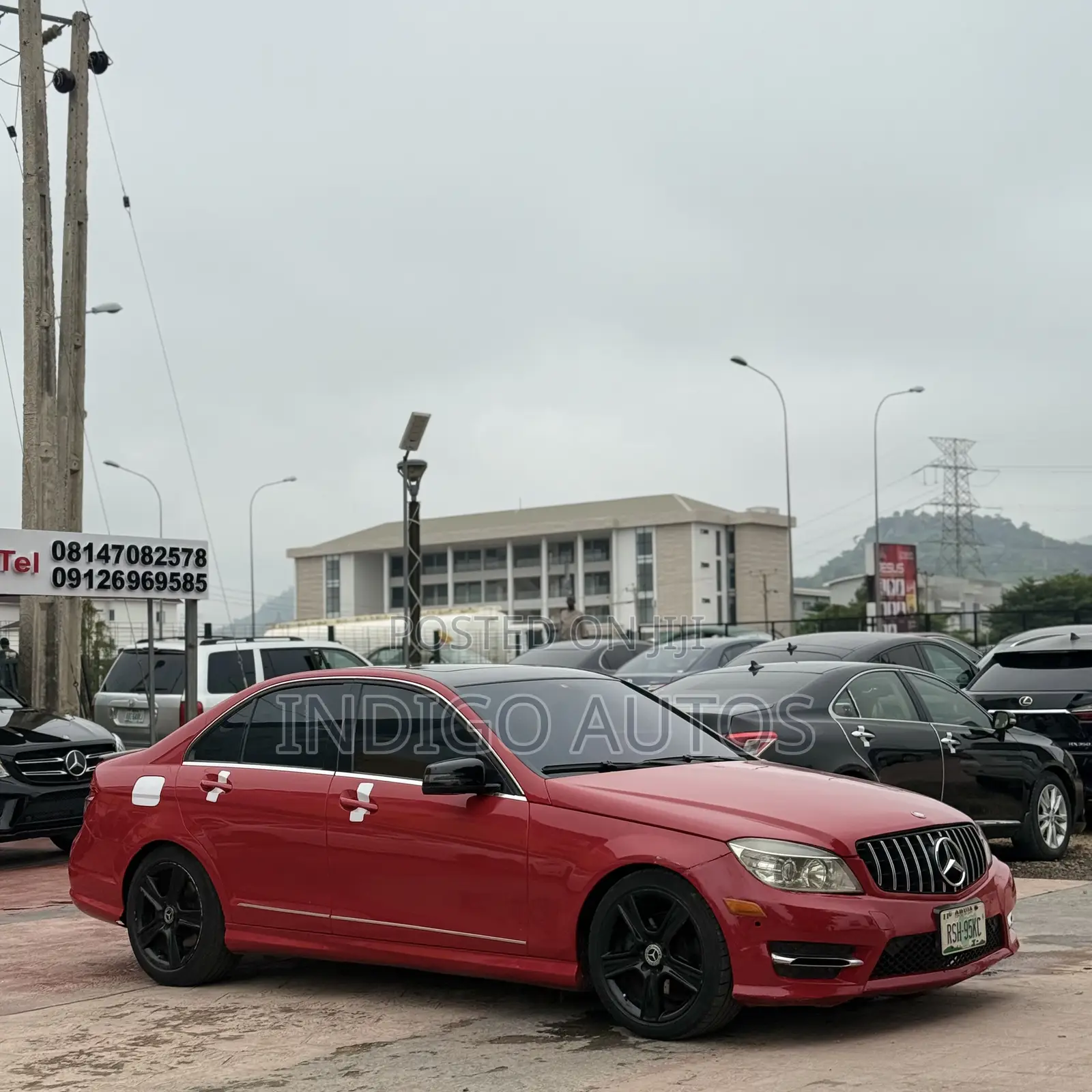 Mercedes-Benz C300 2010 Red