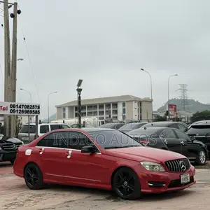 Mercedes-Benz C300 2010 Red