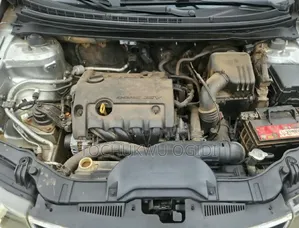 Kia Cerato 2011 Silver