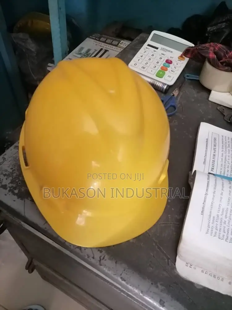 Construction Site Safety Helmets - Bulk Supply Industrial Hard Hats