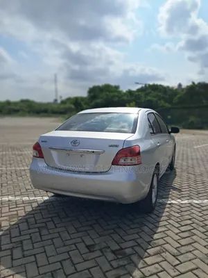Toyota Yaris 2008 Silver