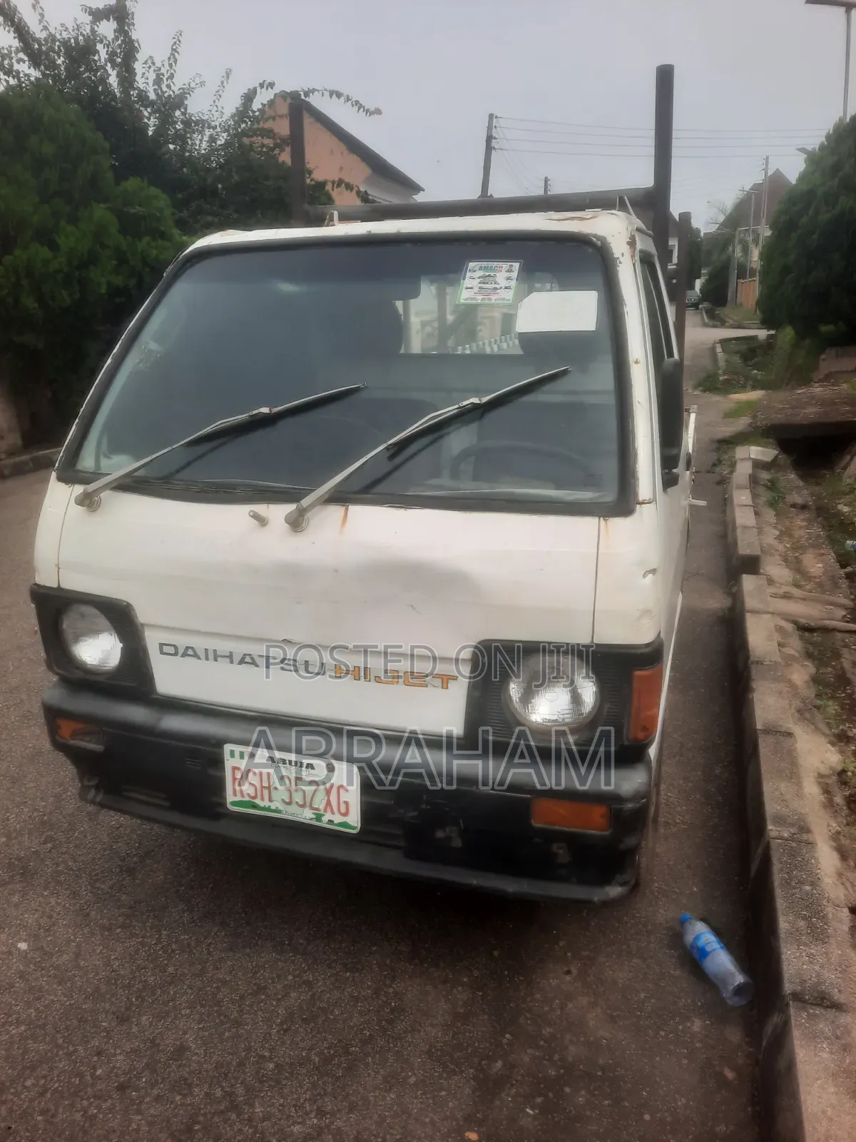 Daihatsu Hijet 2005 White