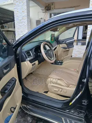 Toyota Highlander 2015 Black